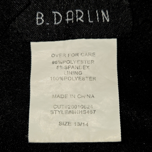 Black  (Junior's) Dress - Picture 5 of 7